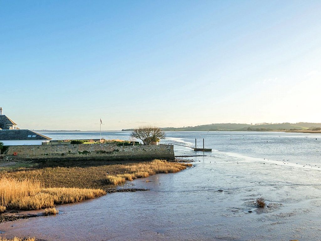 2 bed flat for sale in Strand Court, Topsham, Exeter EX3, £495,000 Zoopla