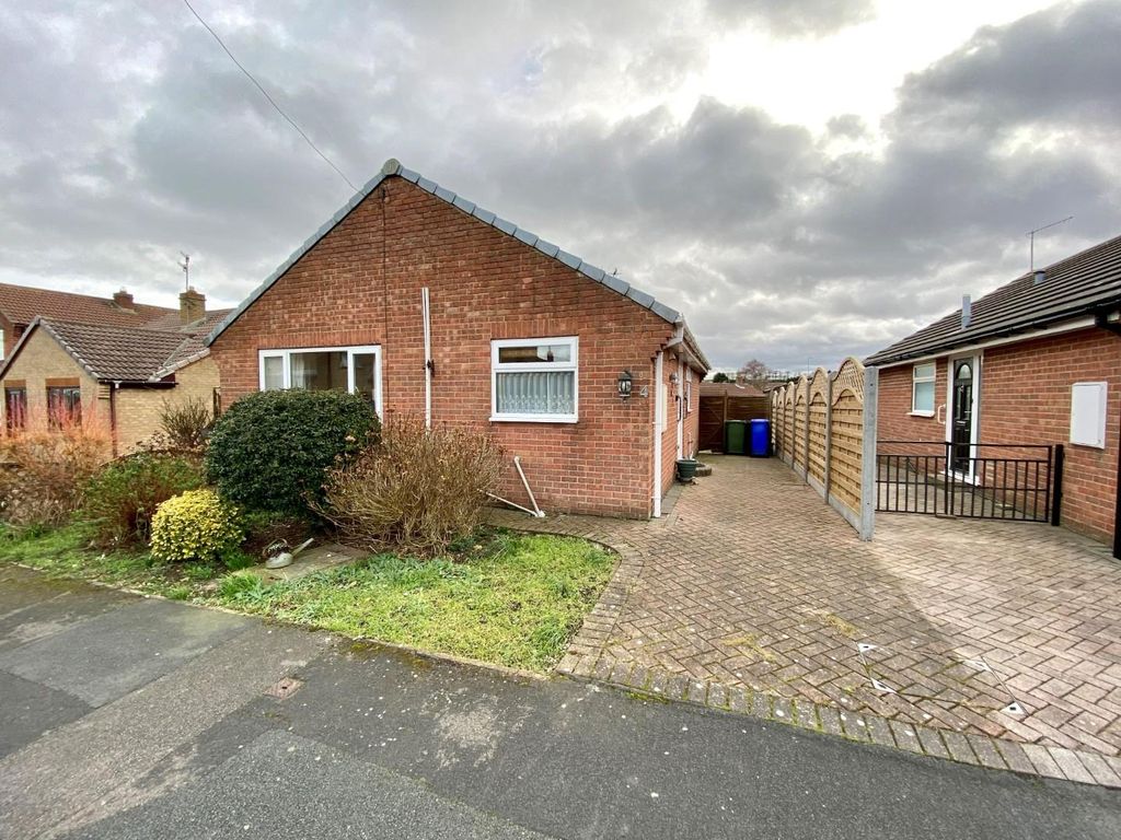 2 bed detached bungalow for sale in Hamerton Road, Hunmanby, Filey YO14 Zoopla