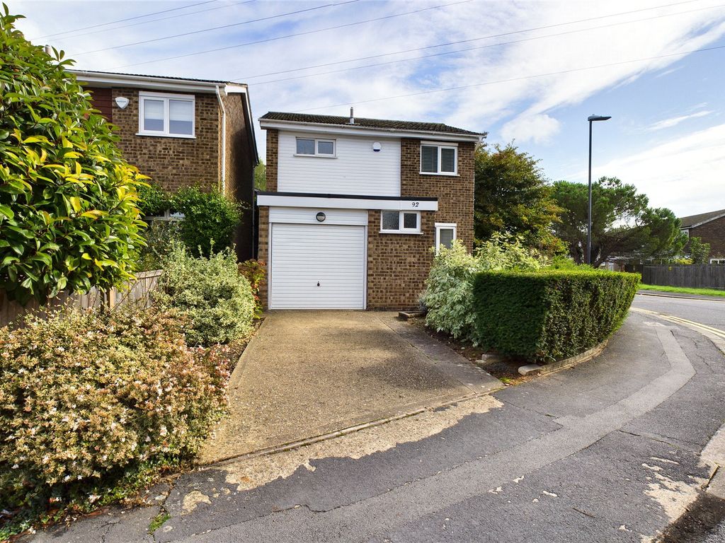 3 bed detached house for sale in Grimsdyke Road, Hatch End, Middlesex