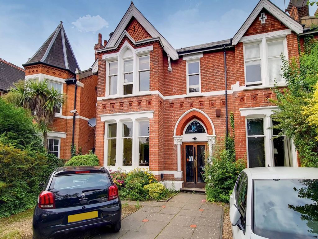 Studio for sale in Park Hill, Ealing Broadway, London W5 Zoopla