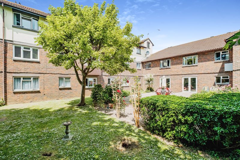 1 bed property for sale in Freshbrook Court, Lancing BN15 Zoopla