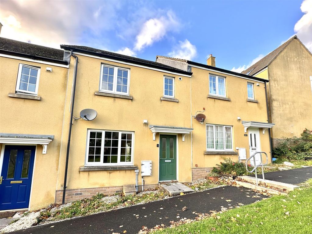 3 bed terraced house to rent in Road, Boscoppa, St. Austell
