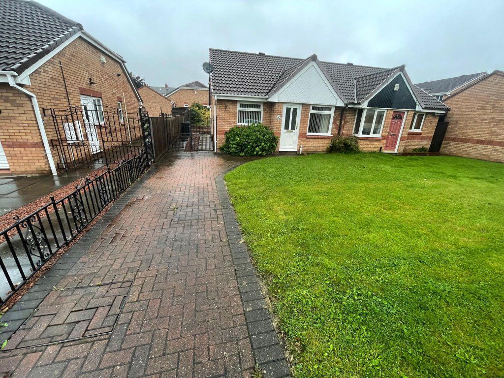 2 bed bungalow to rent in Cairngorm Drive, Darlington DL1 Zoopla