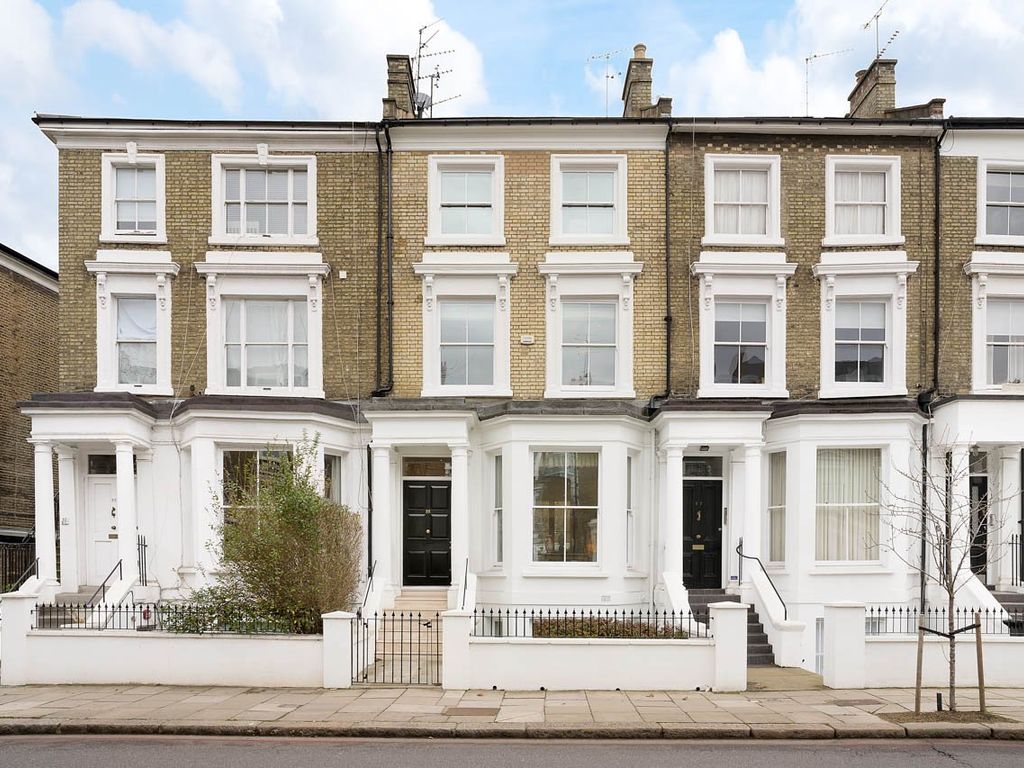 5 bed terraced house for sale in Warwick Gardens, Kensington, London