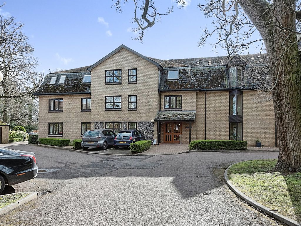 2 bed flat for sale in The Maltings, Riverside Way, Brandon IP27 Zoopla