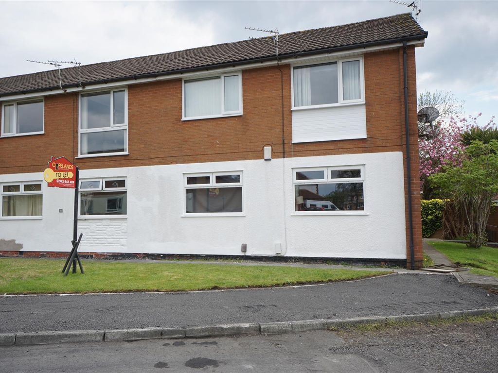 2 bed flat to rent in Alexandria Drive, Westhoughton, Bolton BL5 Zoopla