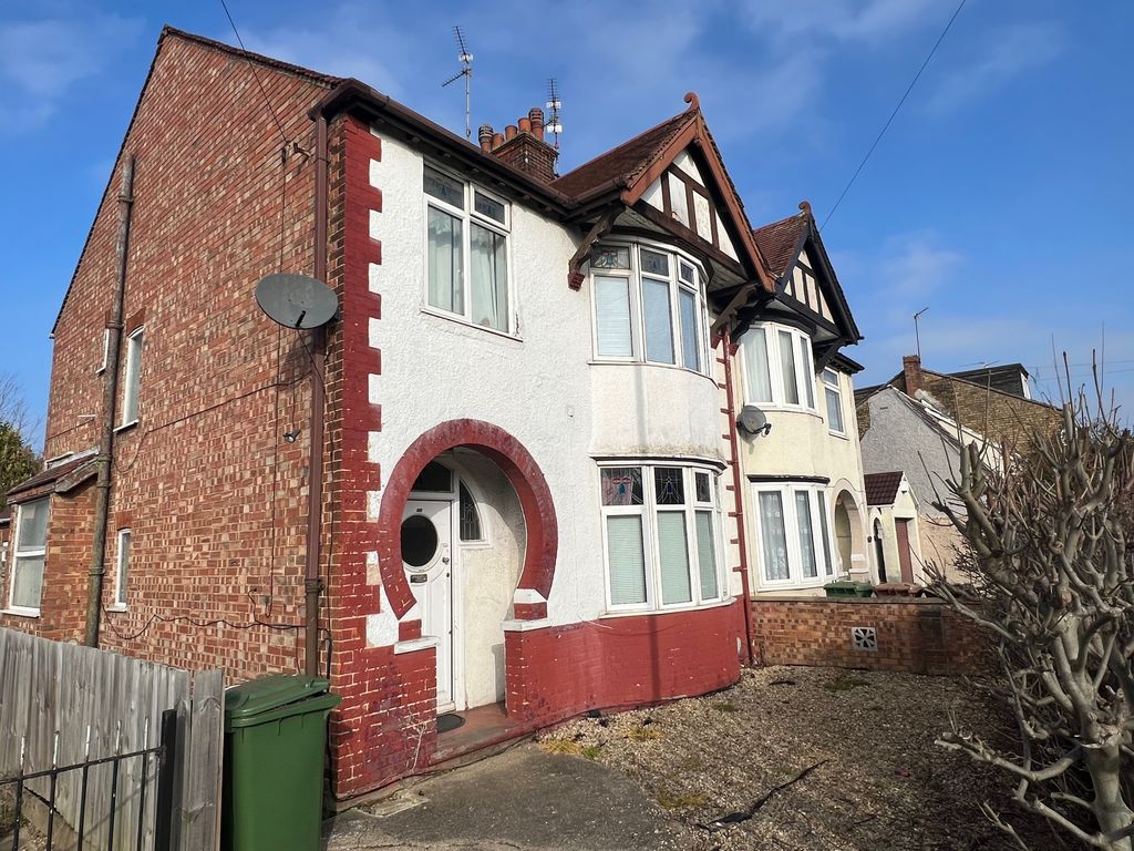3 bed semidetached house for sale in Eastfield Road, Peterborough PE1
