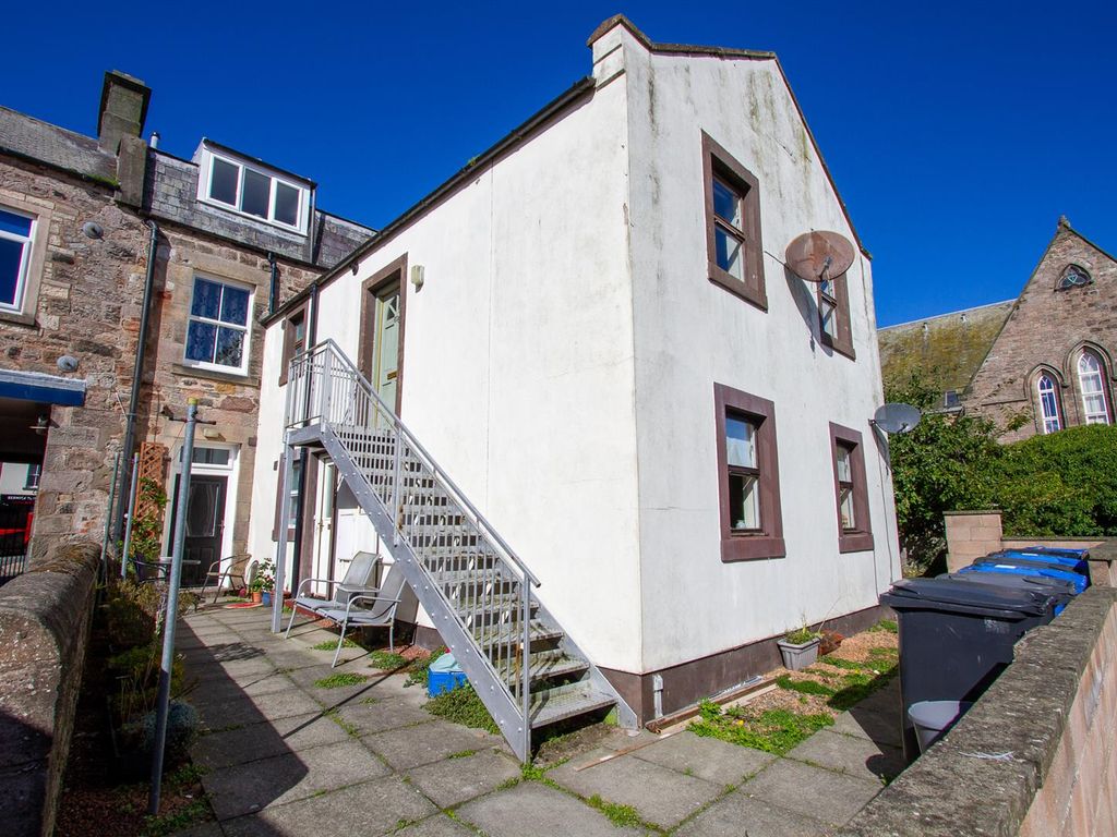 1 bed flat for sale in Castlegate, BerwickUponTweed TD15 Zoopla