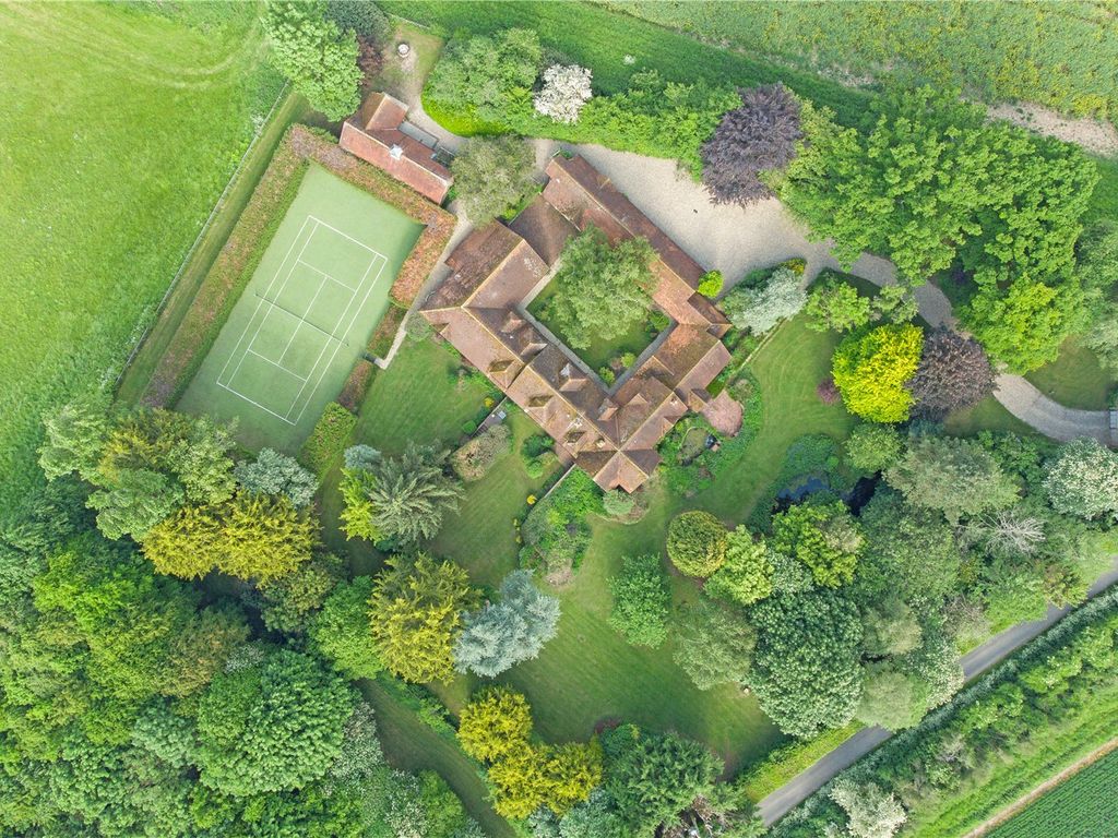 4 bed detached house for sale in Radley Bottom, Hungerford, Berkshire RG17 Zoopla