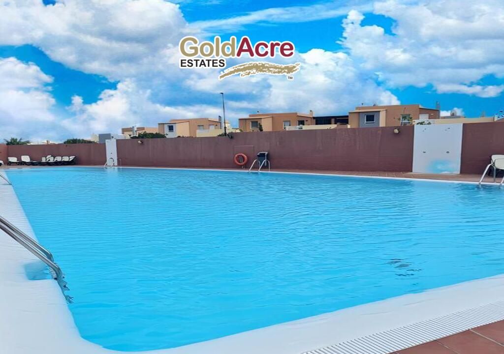 2 bed bungalow for sale in Corralejo, Canary Islands, Spain, £200,318