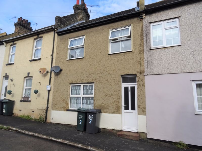 3 bed end terrace house for sale in Castle Street, Greenhithe DA9, £