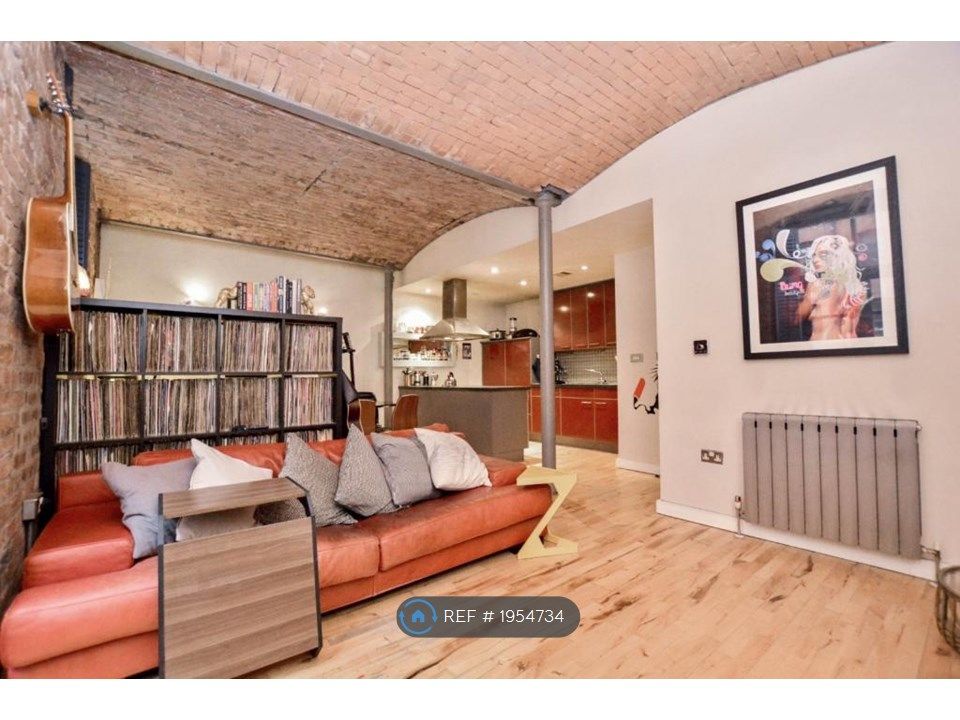 1 bed flat to rent in Chorlton Mill, Manchester M1, £1,300 pcm Zoopla