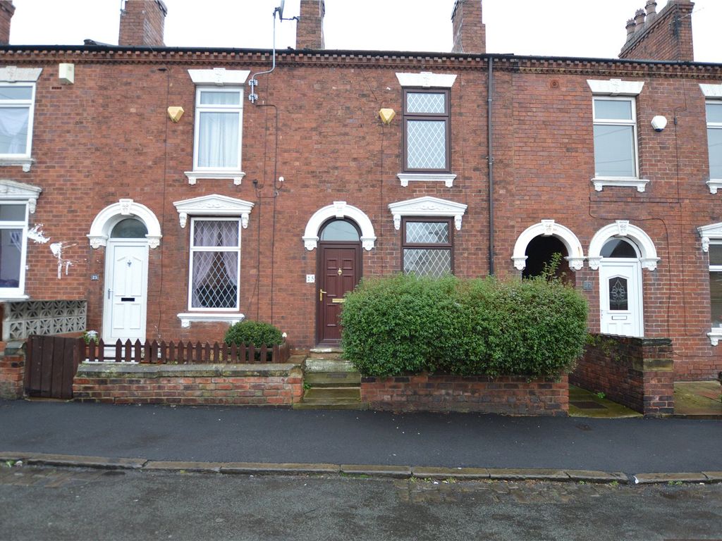 2 bed terraced house for sale in Holly Street, Wakefield, West