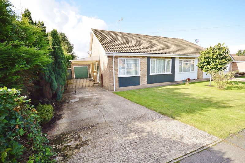 2 bed bungalow for sale in Mead Close, Monks Risborough, Princes