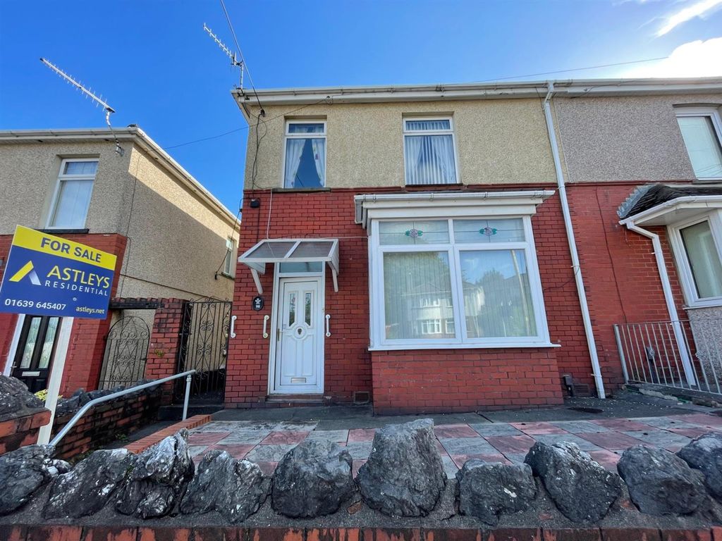 3 bed semidetached house for sale in Cimla Road, Cimla, Neath SA11, £