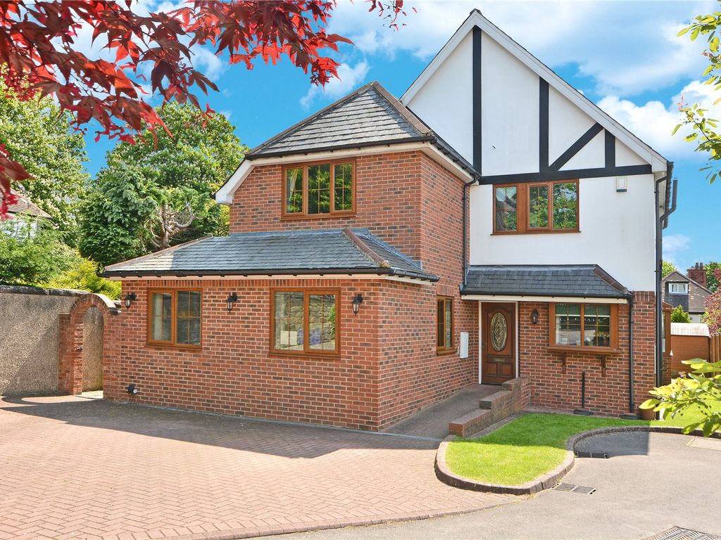 4 bed detached house for sale in Oakwood Grange Lane, Oakwood, Leeds