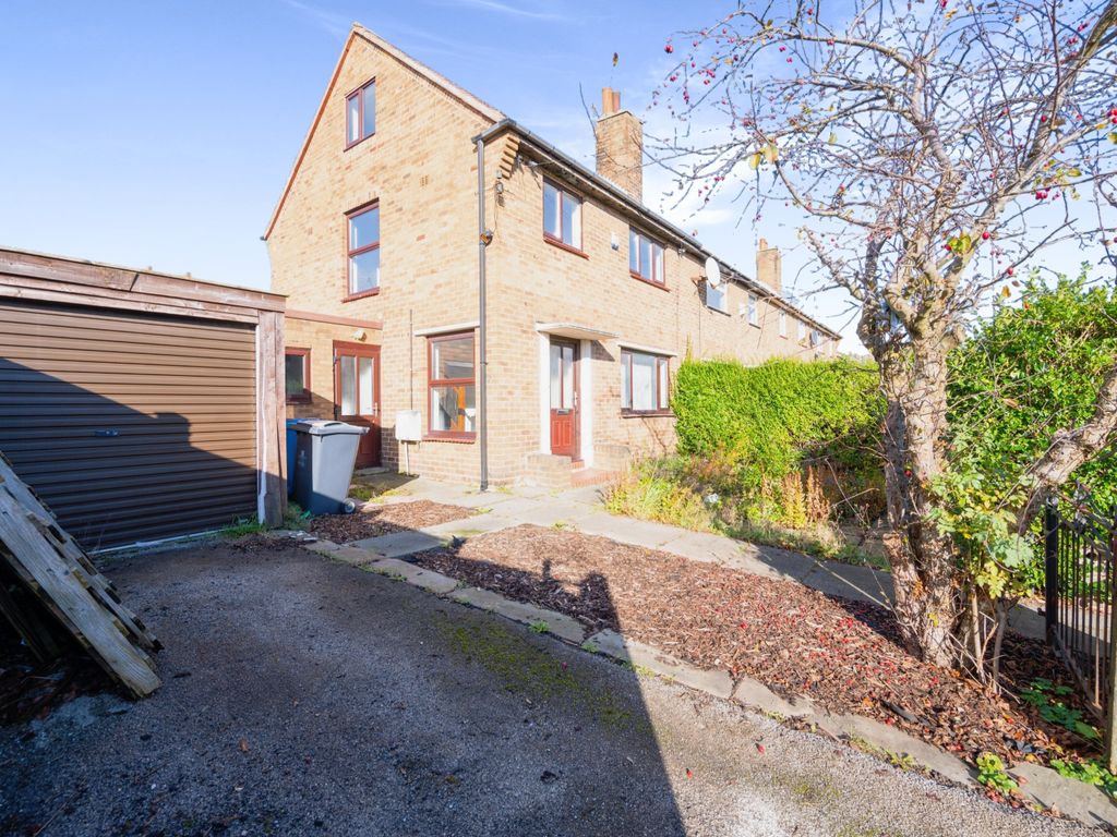 3 bed semidetached house for sale in Molyneux Drive, Prescot