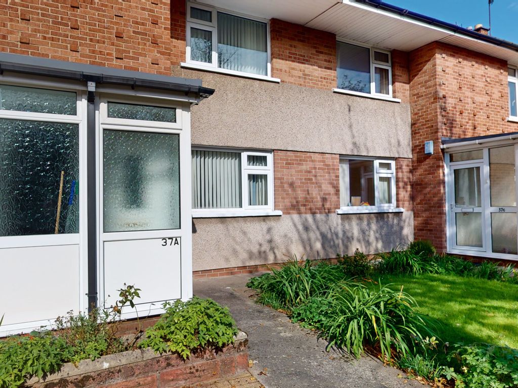 2 bed flat to rent in Heol Llanishen Fach, Rhiwbina, Cardiff CF14, £