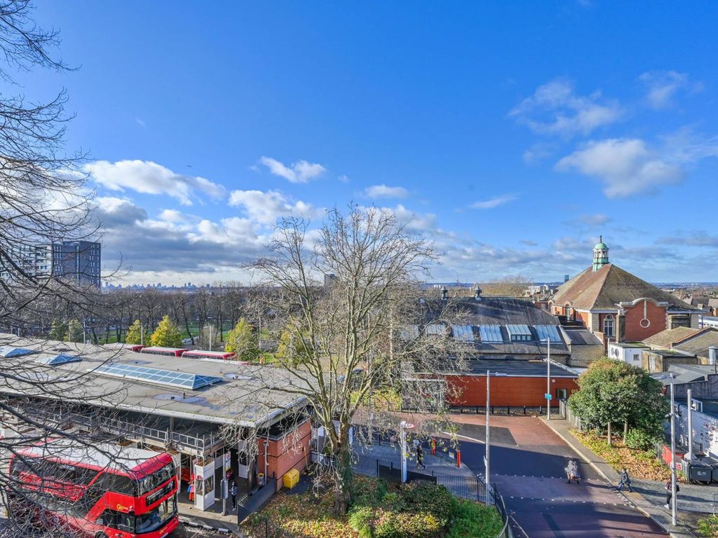 Fari Court, Tower Mews, Walthamstow, London E17