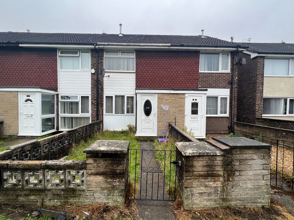 2 bed town house to rent in Pauline Walk, Fazakerley, Liverpool L10, £