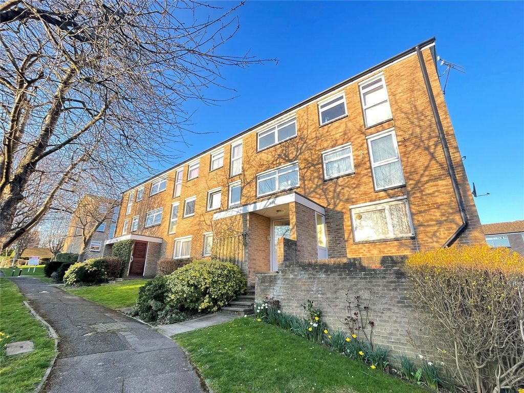 2 bed flat to rent in Friars Wood, Pixton Way, Croydon, Surrey CR0 Zoopla