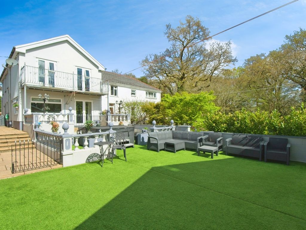 4 bed property for sale in Birch Grove, Church Village, Pontypridd CF38