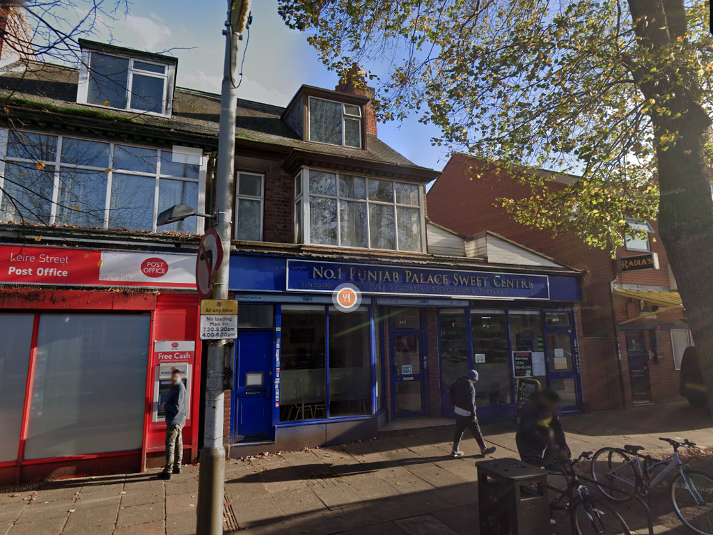 4 bed flat to rent in Melton Road, Leicester LE4, £1,100 pcm Zoopla