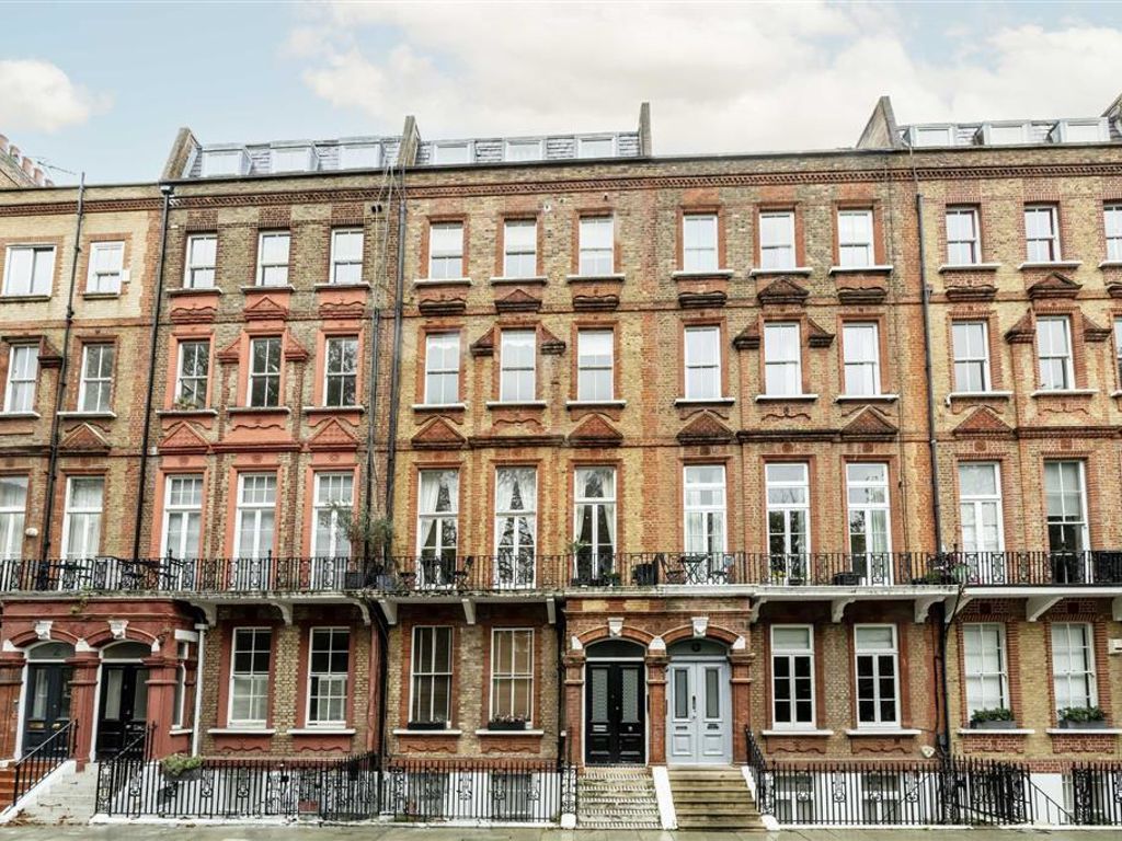 2 bed flat for sale in Nevern Square, London SW5, £1,100,000 Zoopla