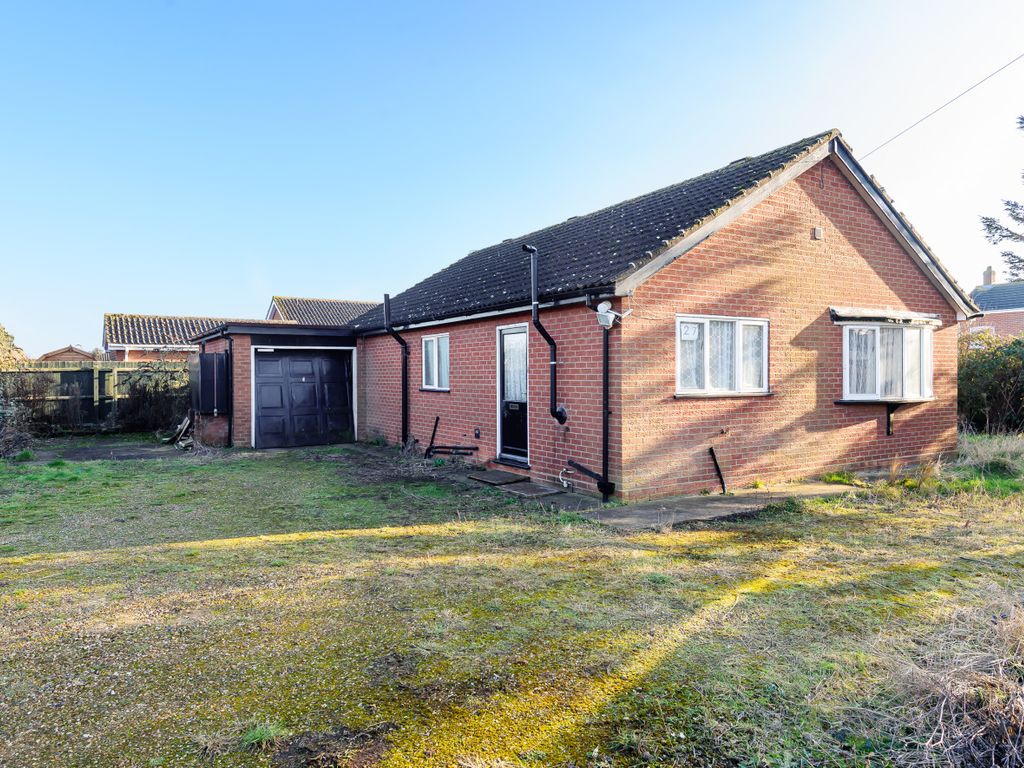 2 bed bungalow for sale in Hillgate, Gedney Hill PE12 Zoopla