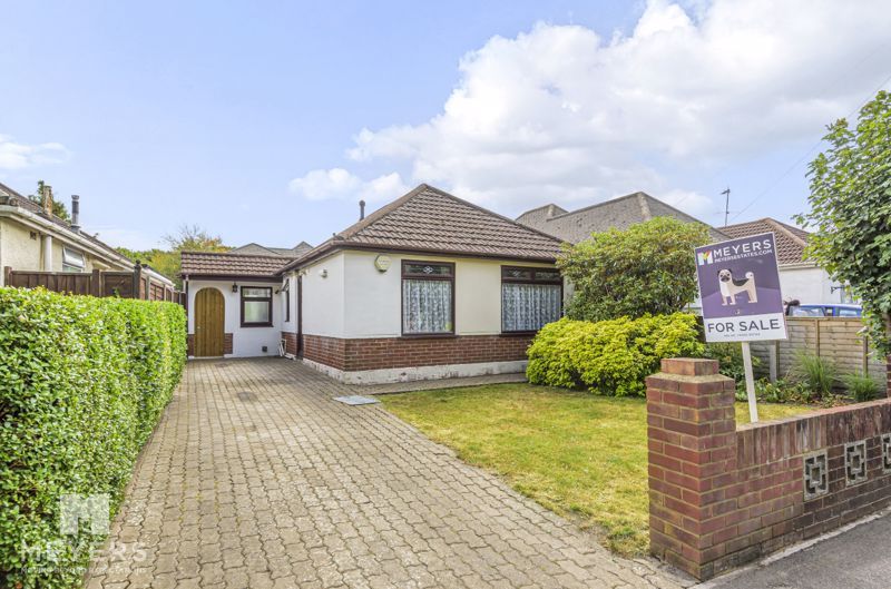 2 bed bungalow for sale in Recreation Road, Parkstone BH12 Zoopla