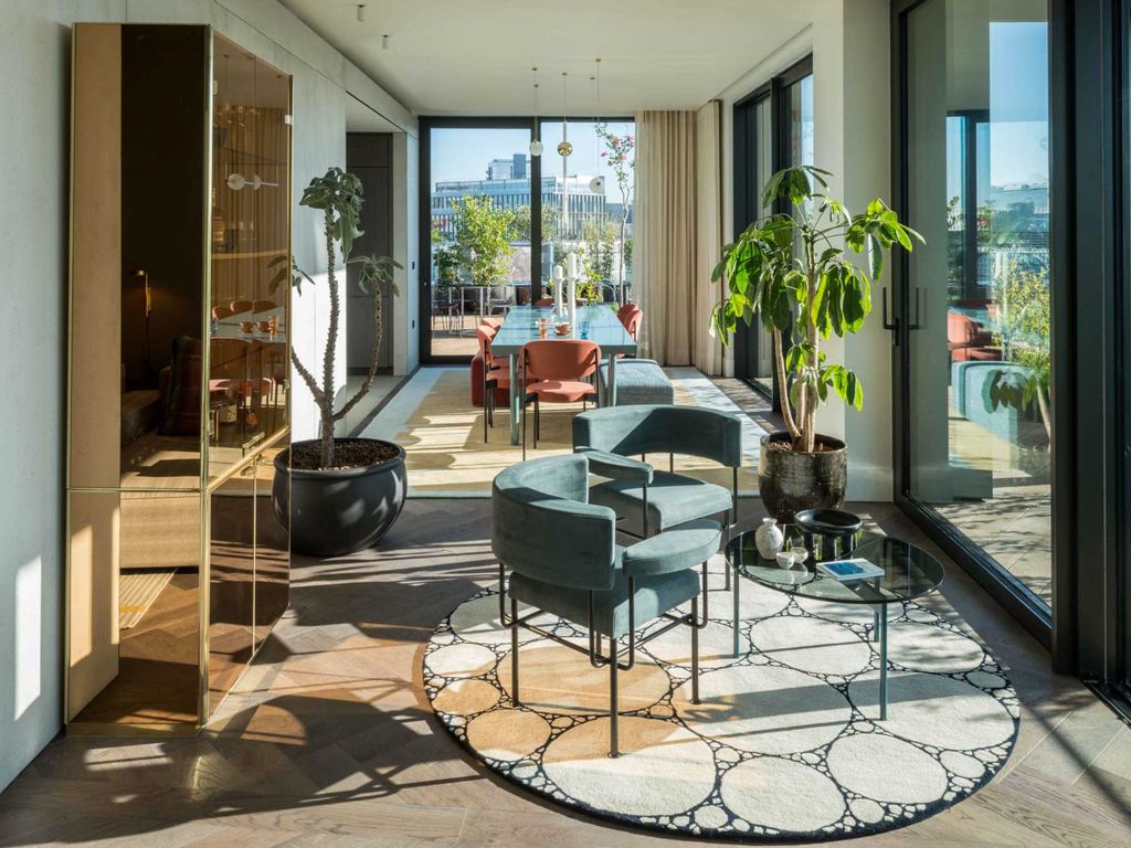 The Crescent The Television Centre W12