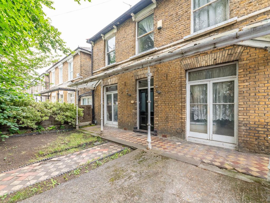 4 bed property for sale in Hampton Road, London E7, £990,000 Zoopla