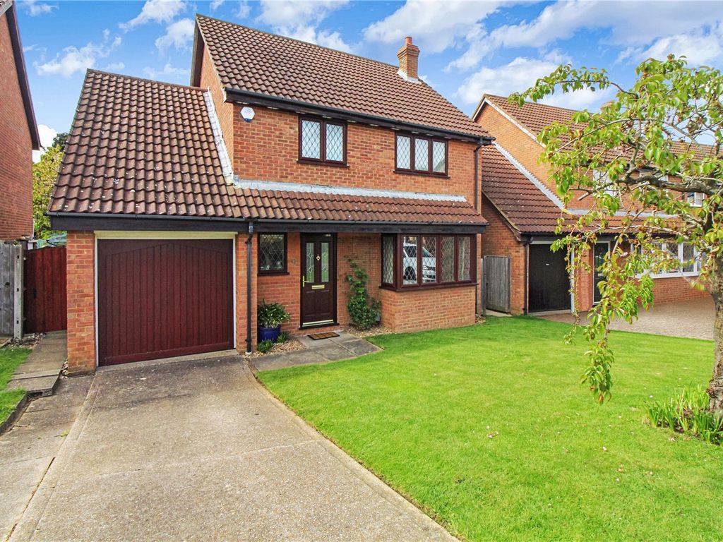 4 bed detached house for sale in Allen Close, Lordswood, Kent ME5 Zoopla