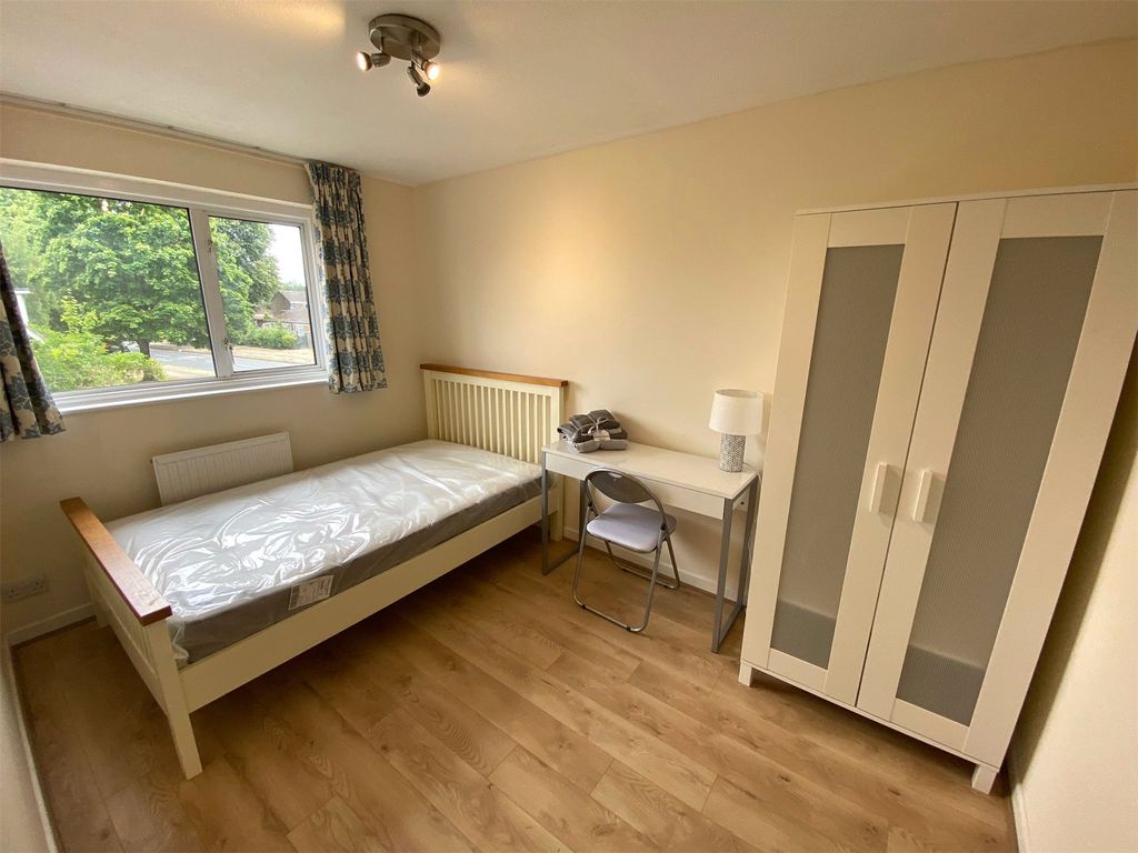 1 bed property to rent in Trevelyan, Bracknell, Berkshire RG12 Zoopla