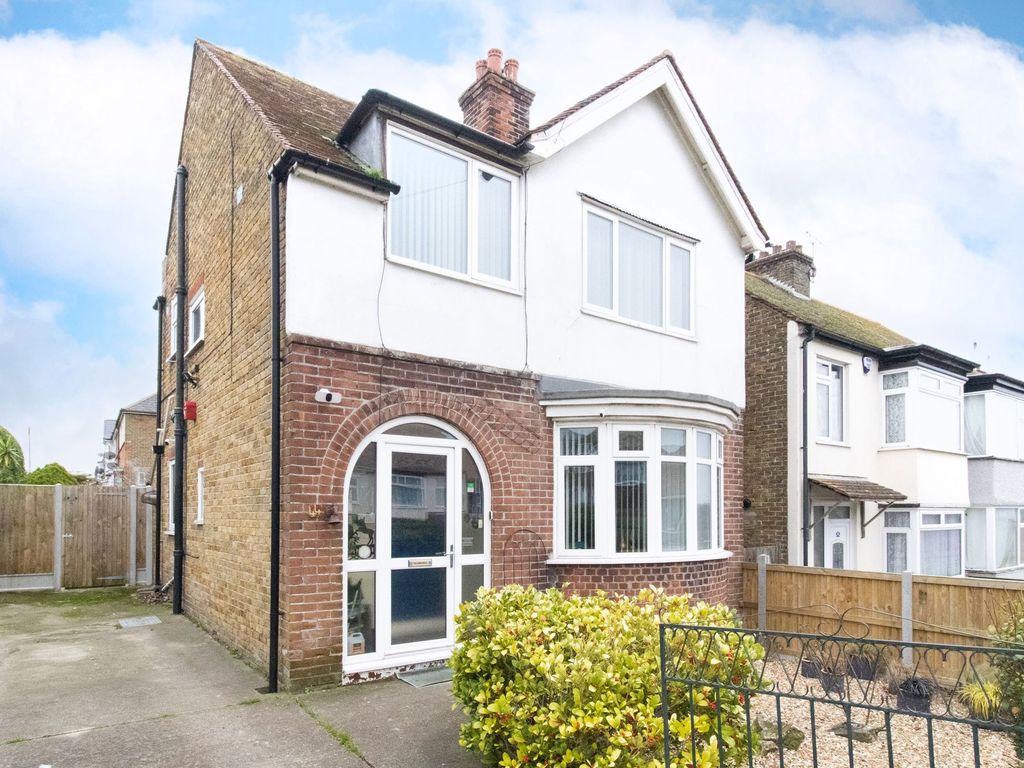 3 bed detached house for sale in Kent Road, Margate CT9 Zoopla