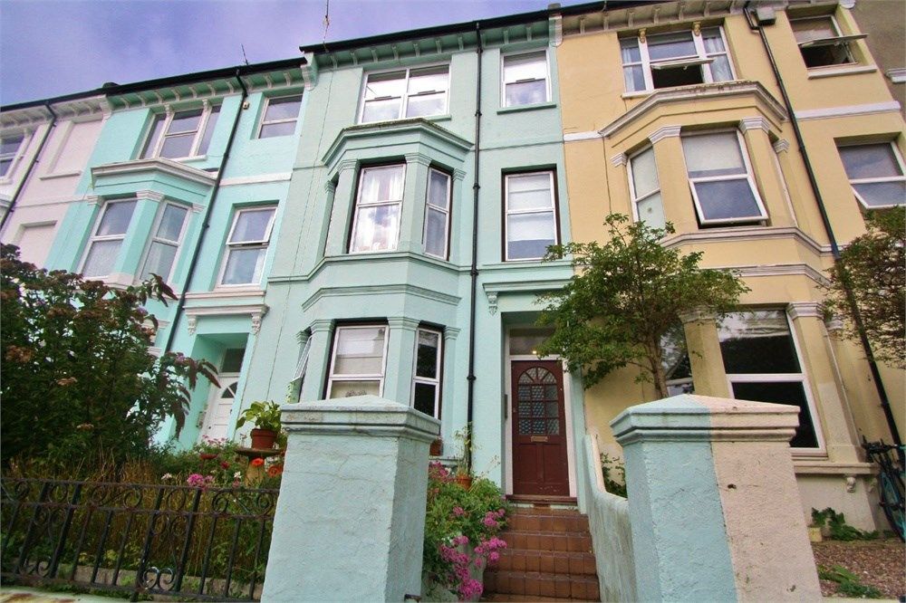 1 bed flat to rent in Queens Park Road, Brighton BN2 Zoopla