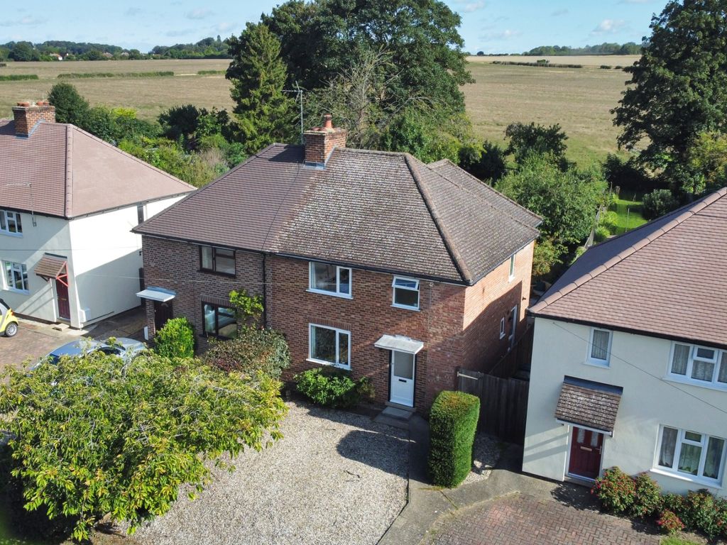 3 bed semidetached house for sale in Gog Magog Way, Stapleford