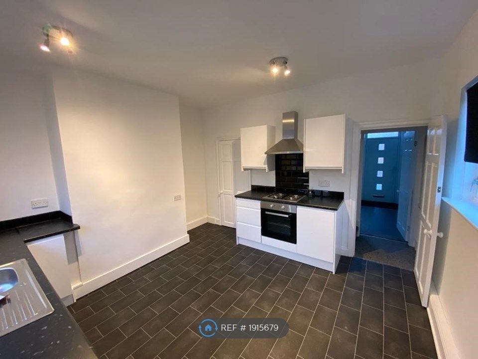 2 bed end terrace house to rent in Jerry Clay Lane, Wrenthorpe, Wakefield WF2, £825 pcm Zoopla