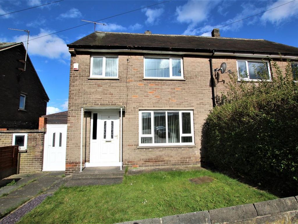 3 bed semidetached house to rent in Burns Drive, Chapeltown, Sheffield