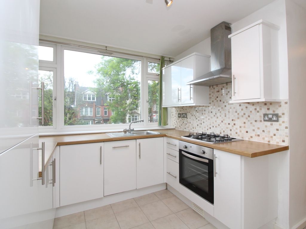 3 bed terraced house to rent in Muswell Hill, Muswell Hill, London N10