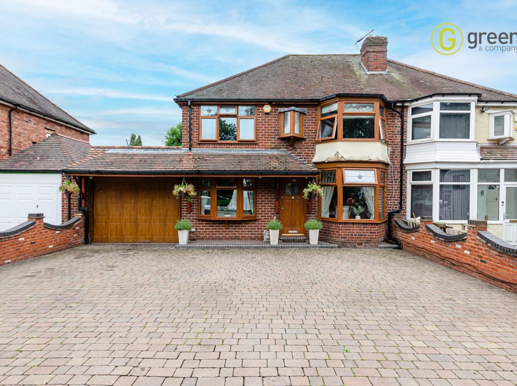 4 bed semidetached house for sale in Chester Road, Castle Bromwich