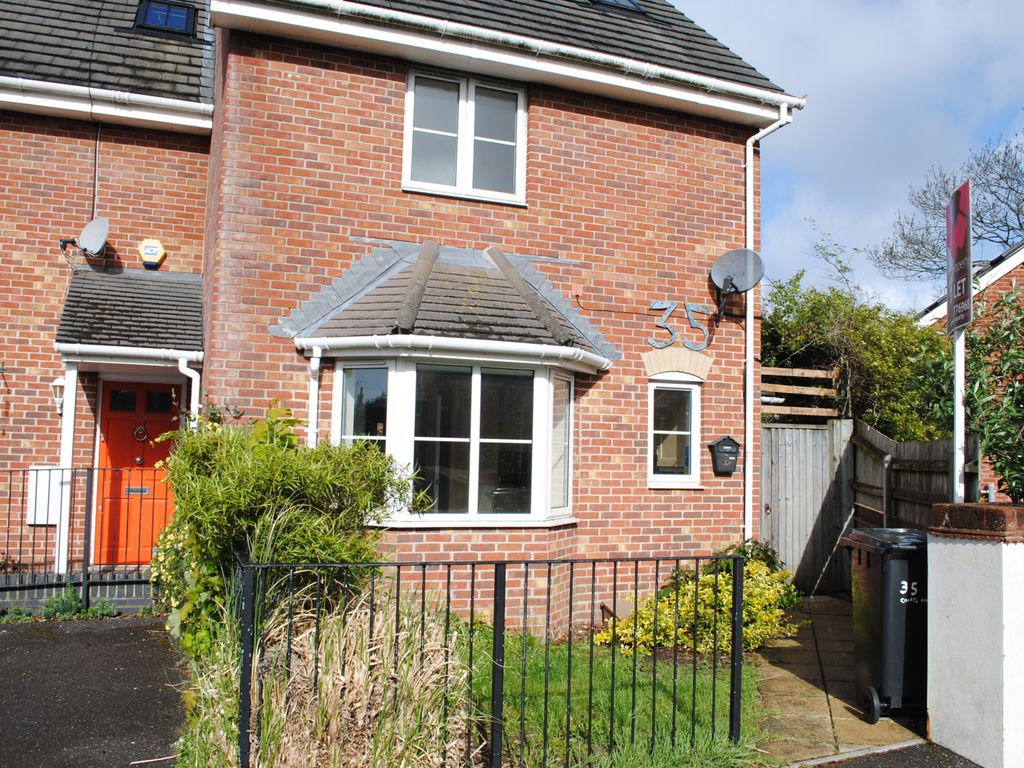 4 bed end terrace house to rent in Chapel Road, Poole BH14, £1,900 pcm