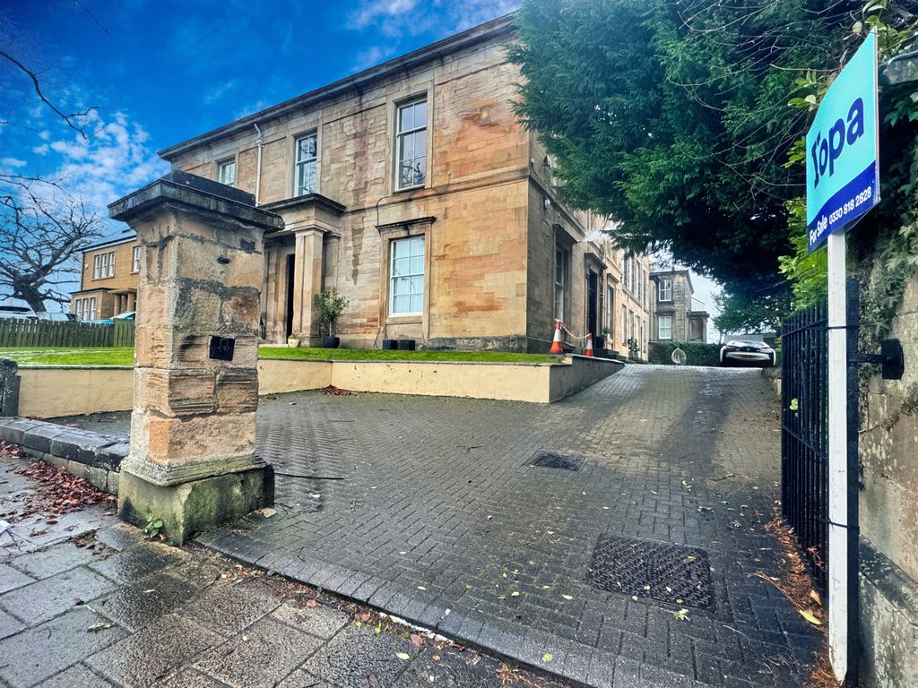 2 bed flat for sale in Auchingramont Road, Hamilton ML3, £205,500 Zoopla