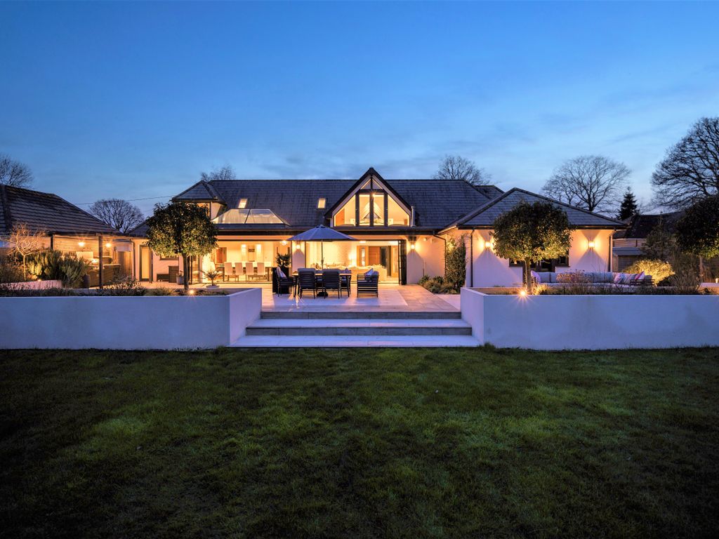 5 bed detached house for sale in New Road, Southwater RH13, £1,450,000