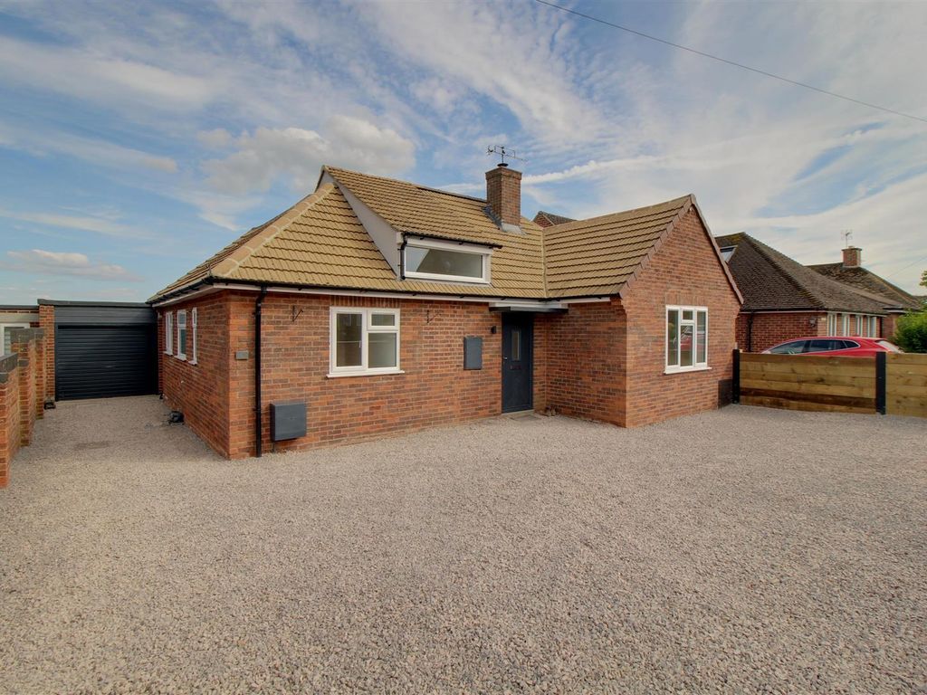 3 bed detached bungalow for sale in Maidenhall, Highnam, Gloucester GL2