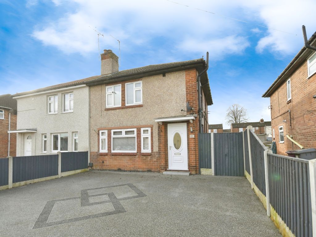 3 bed semidetached house for sale in Sherwood Avenue, Shirebrook