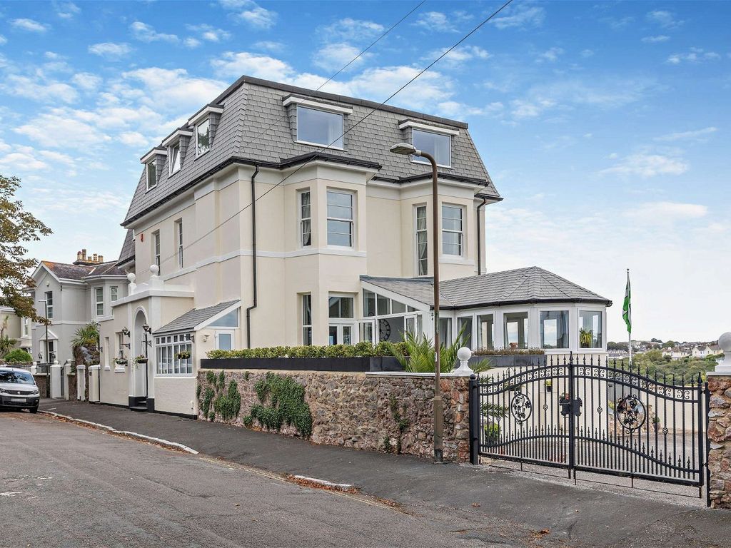 7 bed detached house for sale in St. Lukes Road North, Torquay TQ2, £