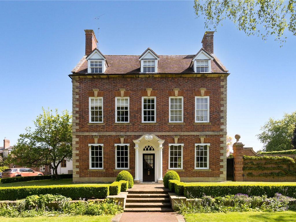 6 bed detached house for sale in Church Lane, StratfordUponAvon CV37