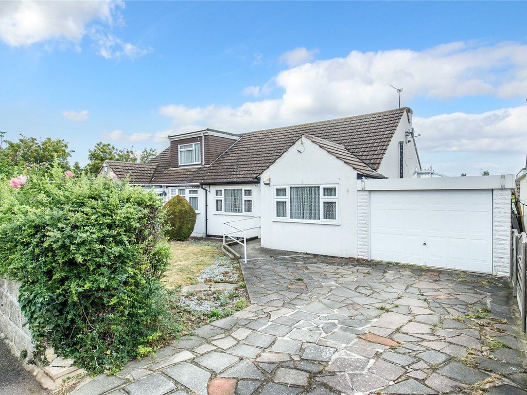 2 bed bungalow for sale in Lewis Road, Istead Rise, Kent DA13 Zoopla