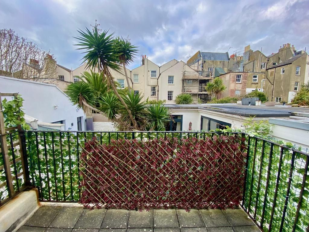 Studio for sale in Norfolk Road, Brighton BN1, £140,000 Zoopla